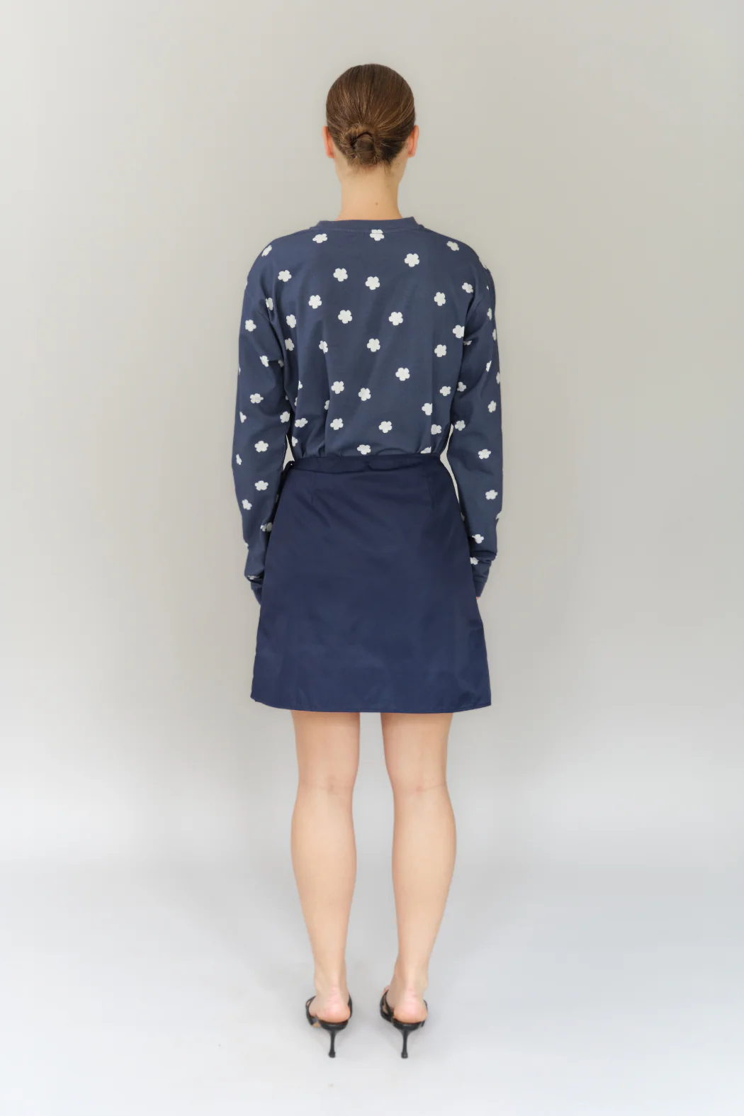 Thumb 4
